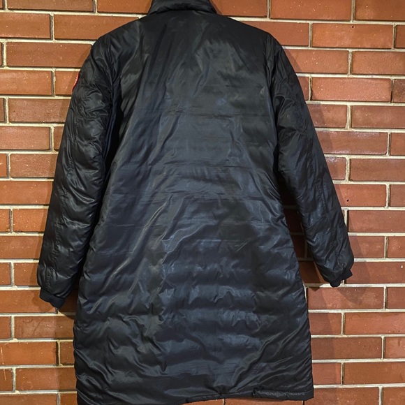 Canada Goose Camp Coat Size M - Picture 6 of 16